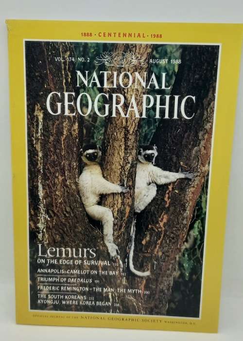1988 - 6 x National Geographic Magazines July to December in Holder -- Great condition