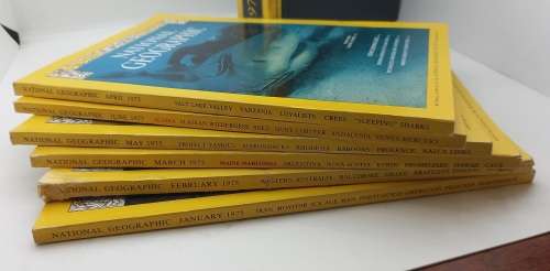 1975 - 6 x National Geographic Magazines January to July in Holder -- Great condition