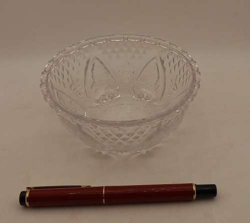 Beautiful Small Detailed Glass Bowl  55x23mm