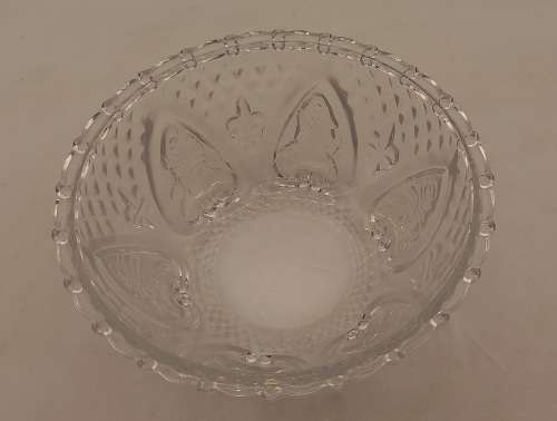 Beautiful Small Detailed Glass Bowl  55x23mm