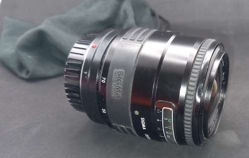 Sigma Zoom AF-e 28-70mm 1:35 -4,5mm Lens 52mm