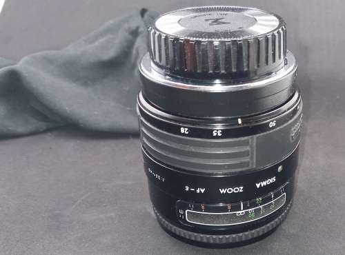 Sigma Zoom AF-e 28-70mm 1:35 -4,5mm Lens 52mm