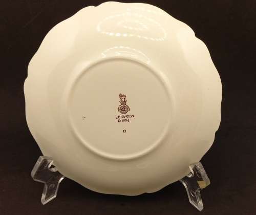 Vintage1942 to 1958  Royal Doulton Leighton (D6164)  Gravy boat with Saucer  - England