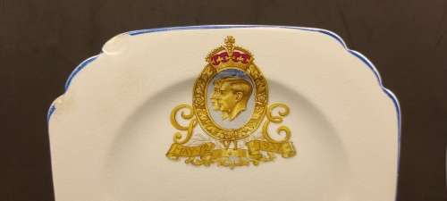 12th May 1937 Royal Coronation Plate  Norville Ware -England  - CHIPPED  162mm