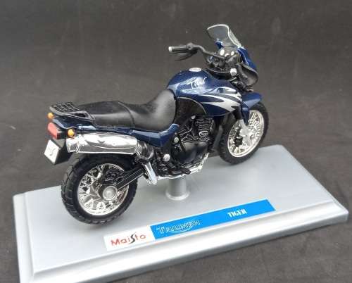 Maisto Triumph Tiger model motorcycle - (No Cover)
