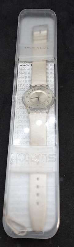 Pre-owned Ladies  Swiss Swatch quartz watch - Need a Battery -In Case (New OLD stock)