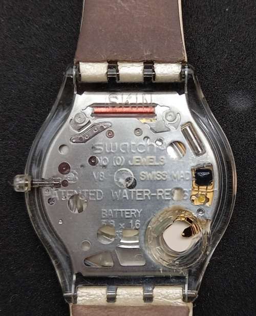 Pre-owned Ladies  Swiss Swatch quartz watch - Need a Battery -In Case (New OLD stock)