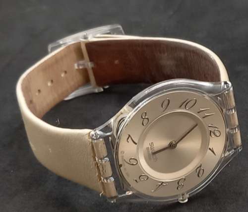 Pre-owned Ladies  Swiss Swatch quartz watch - Need a Battery -In Case (New OLD stock)