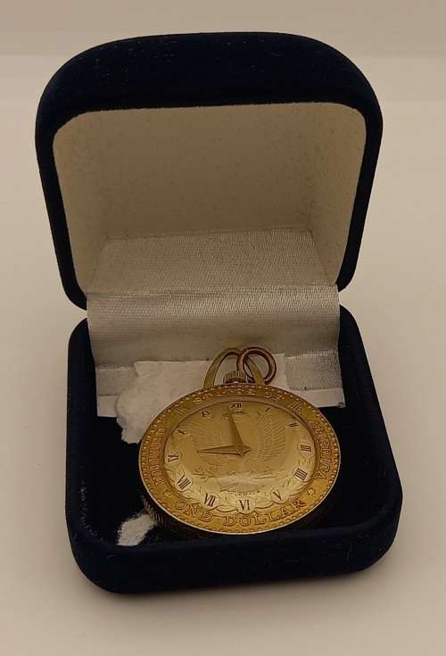 Antique /Vintage Swiss Manual wind  Pocket watch --WORKING- 1825 Pluribus unum USA coin 17 Jewels