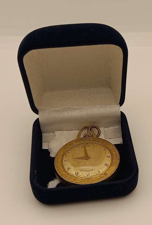 Antique /Vintage Swiss Manual wind  Pocket watch --WORKING- 1825 Pluribus unum USA coin 17 Jewels