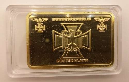 Collectable 24k Gold Plated Nazi Eagle + Iron Cross Bar Germany in Capsule 44x3mm