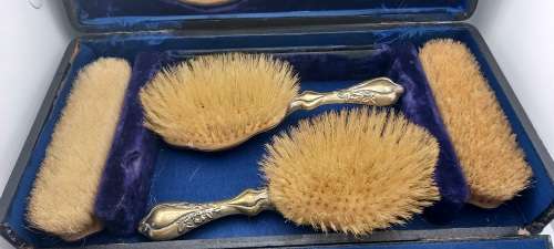 Antique Ladies Grooming set Boxed - Mirror & 4 Brushes -Brushes not in good shape- Used Condition