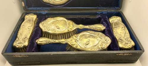 Antique Ladies Grooming set Boxed - Mirror & 4 Brushes -Brushes not in good shape- Used Condition
