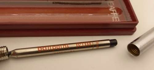 Sheaffer Ball Pen and Pencil set - U.S.A - Fourways Mall 1989/9 engraved on it - ink still ok