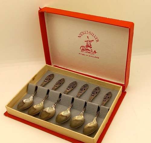 Vintage Nickel Silver Spoon set made in Holland - Boxed