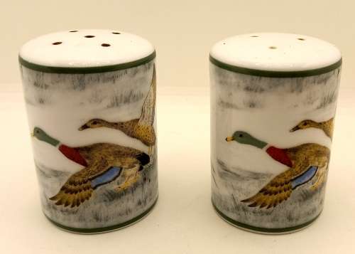 The Blenheim Porcelain Collection Salt & Pepper Set 73x50mm