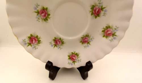Vintage Royal Albert `Forget-Me-Not Rose` Bone China Saucer 140mm- England