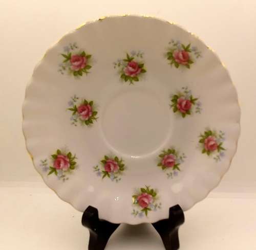 Vintage Royal Albert `Forget-Me-Not Rose` Bone China Saucer 140mm- England