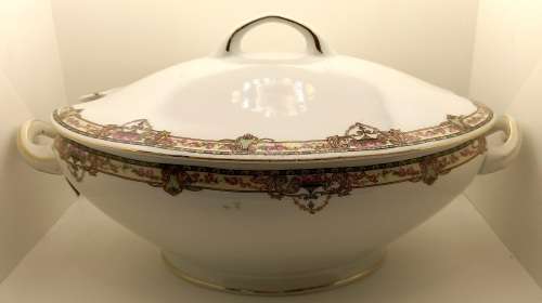 Vintage VICTORIA Czechoslovakia China Floral Tureen 200x380x220mm