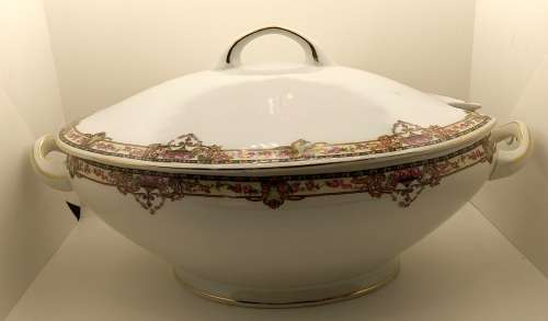 Vintage VICTORIA Czechoslovakia China Floral Tureen 200x380x220mm