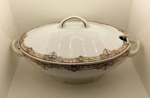 Vintage VICTORIA Czechoslovakia China Floral Tureen 200x380x220mm