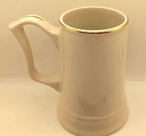 Vintage Mug by Weatherby Royal Falcon Stroke-on Trent England 145x130x100mm