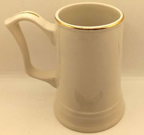 Vintage Mug by Weatherby Royal Falcon Stroke-on Trent England 145x130x100mm
