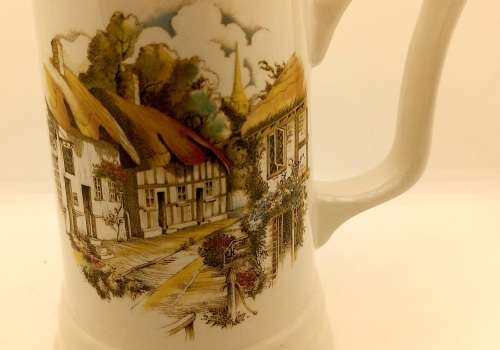 Vintage Mug by Weatherby Royal Falcon Stroke-on Trent England 145x130x100mm