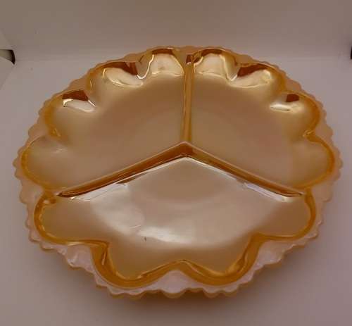 1940 -1950s Vintage Anchor Hocking Fire-King Glass Peach Lusterware Divided snack Plate 245mm