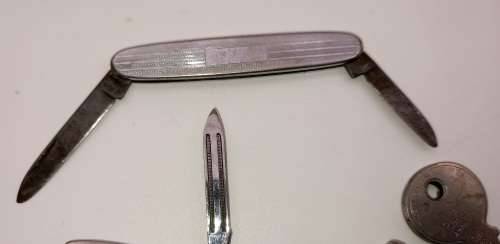 Vintage Richards Lamp Post Brand Key Knife Made in Sheffield england and 2 other old pocket knifes