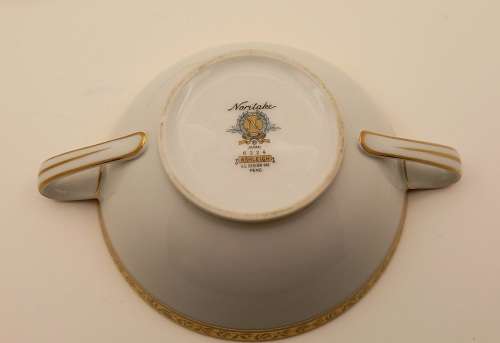 Vintage Noritake 'ASHLEIGH' 6224 Sugar Bowl with Lid -Japan U.S Design-Excellent