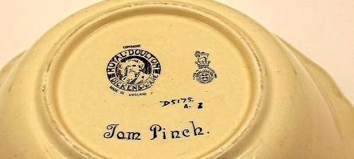 Vintage Royal Doulton Dickens ware -Tom Pinch D5175 Bowl 63x210mm