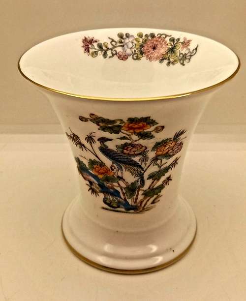 Vintage Wedgwood Bone China Vase KUTANI CRANE made in England 90x90mm