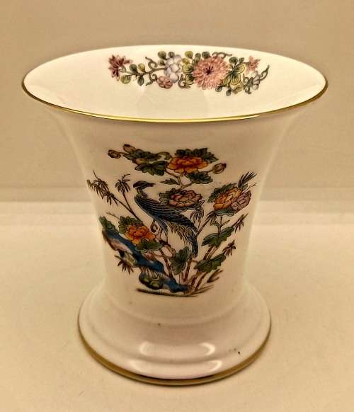 Vintage Wedgwood Bone China Vase KUTANI CRANE made in England 90x90mm