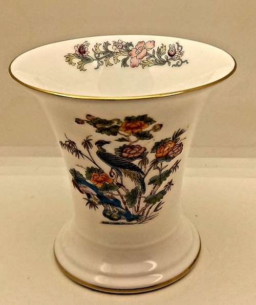 Vintage Wedgwood Bone China Vase KUTANI CRANE made in England 90x90mm