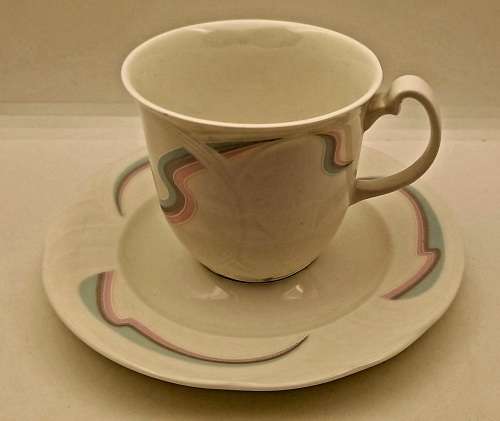 Vintage 1986 Royal Albert Bone China HORIZONS Aurora series Tea Duo -(Cup has black marks)