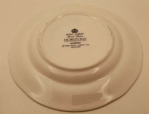 Vintage 1986 Royal Albert Bone China HORIZONS Aurora series Tea Duo -(Cup has black marks)