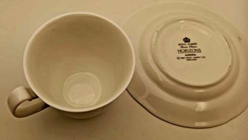 Vintage 1986 Royal Albert Bone China HORIZONS Aurora series Tea Duo -(Cup has black marks)