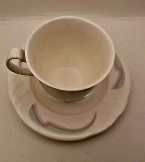 Vintage 1986 Royal Albert Bone China HORIZONS Aurora series Tea Duo -(Cup is chipped)