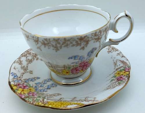 Vintage Bell 'Memories' Duo -Fine Bone China made in England