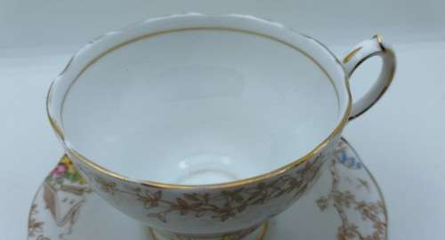Vintage Bell 'Memories' Duo -Fine Bone China made in England