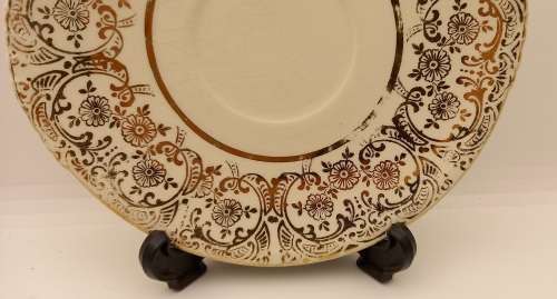 Vintage saucer The Paden City Pottery U.S.A Royal China warranted 22 Kt Gold trim