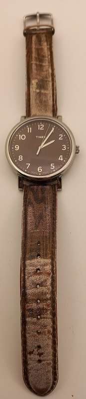 Pre-owned Vintage TIMEX Indiglo Quartz watch working with new lithium battery leather strap