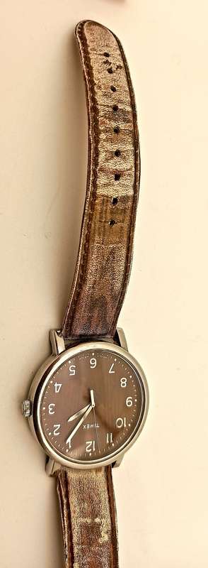 Pre-owned Vintage TIMEX Indiglo Quartz watch working with new lithium battery leather strap