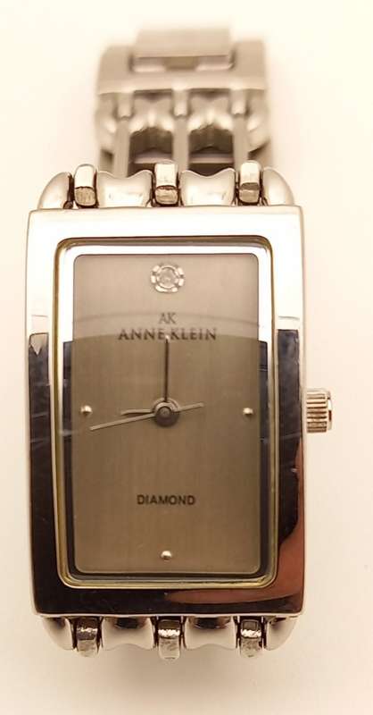 Pre-owned AK Anne Klein Ladies Quartz watch Thailand Movement - working
