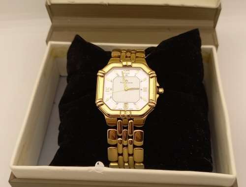 Pre-owned Maurice Lacroix Swiss Electroplated Gold Saphire Cristal Quarts watch -working (Unisex ?)