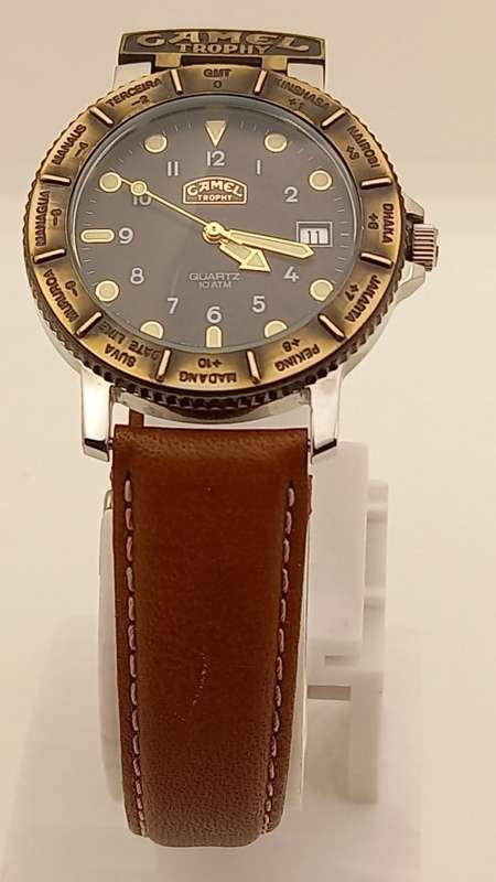 Pre-owned Camel Trophy 10ATM Quartz Adventure Men's Watch- Working- Camel Leather Strap
