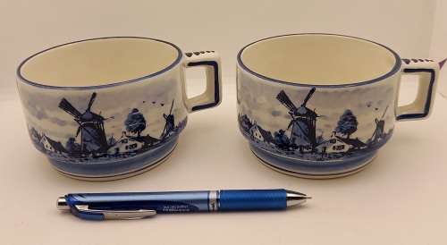 2 Delft Blue Handpainted Cups Made in Holland 67x105x135mm
