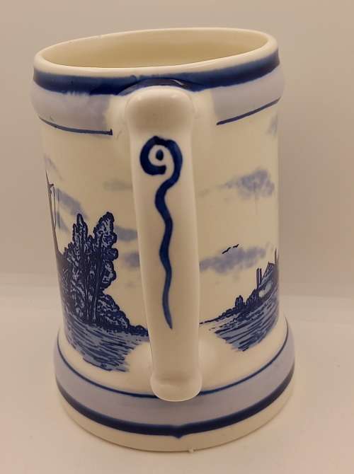 Delfts Blue Hand painted Cup Made in Holland 134x95x120mm