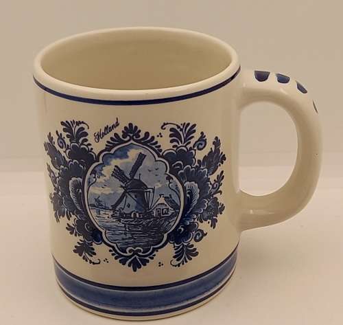 Delfts Blue Delfino Hand painted Cup Made in Holland 85x100x75mm